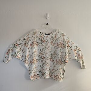 Collezioni Leonardo Italian Floral Knit Women's Sweater